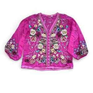 Johnny Was Pratt Embroidered Blouse size Small